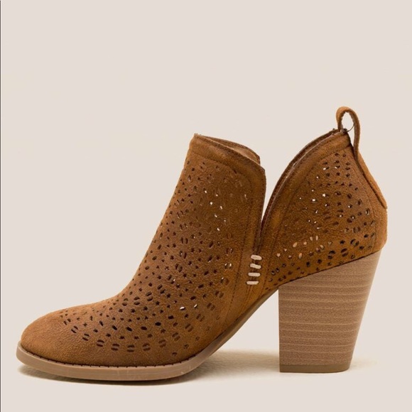 Ankle Booties! - Picture 2 of 4